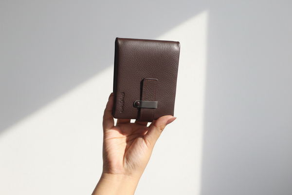 Dark brown leather wallet - daylight