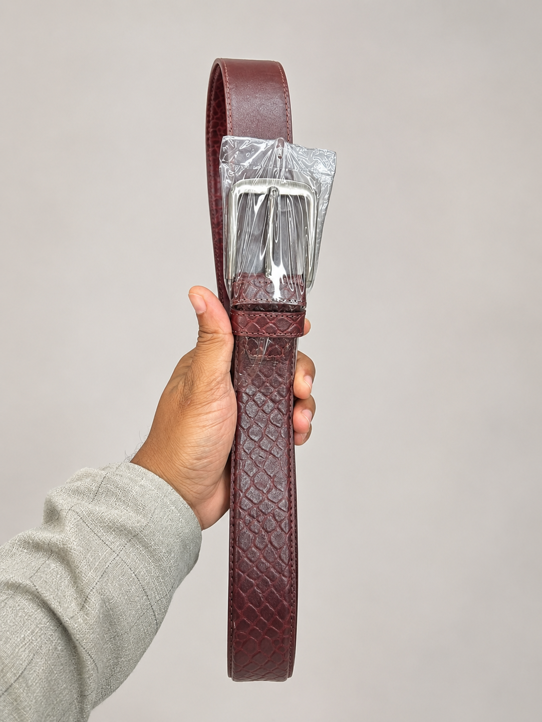 Premium Burgundy Croc-Texture Leather Belt – Elegant Silver Buckle