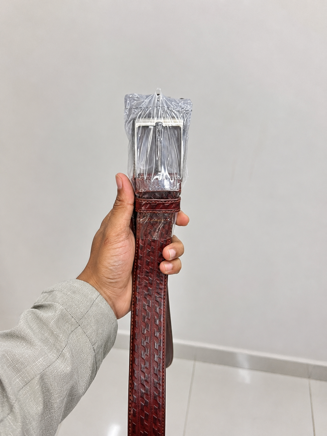 Premium Burgundy Textured Leather Belt – Elegant Silver Buckle