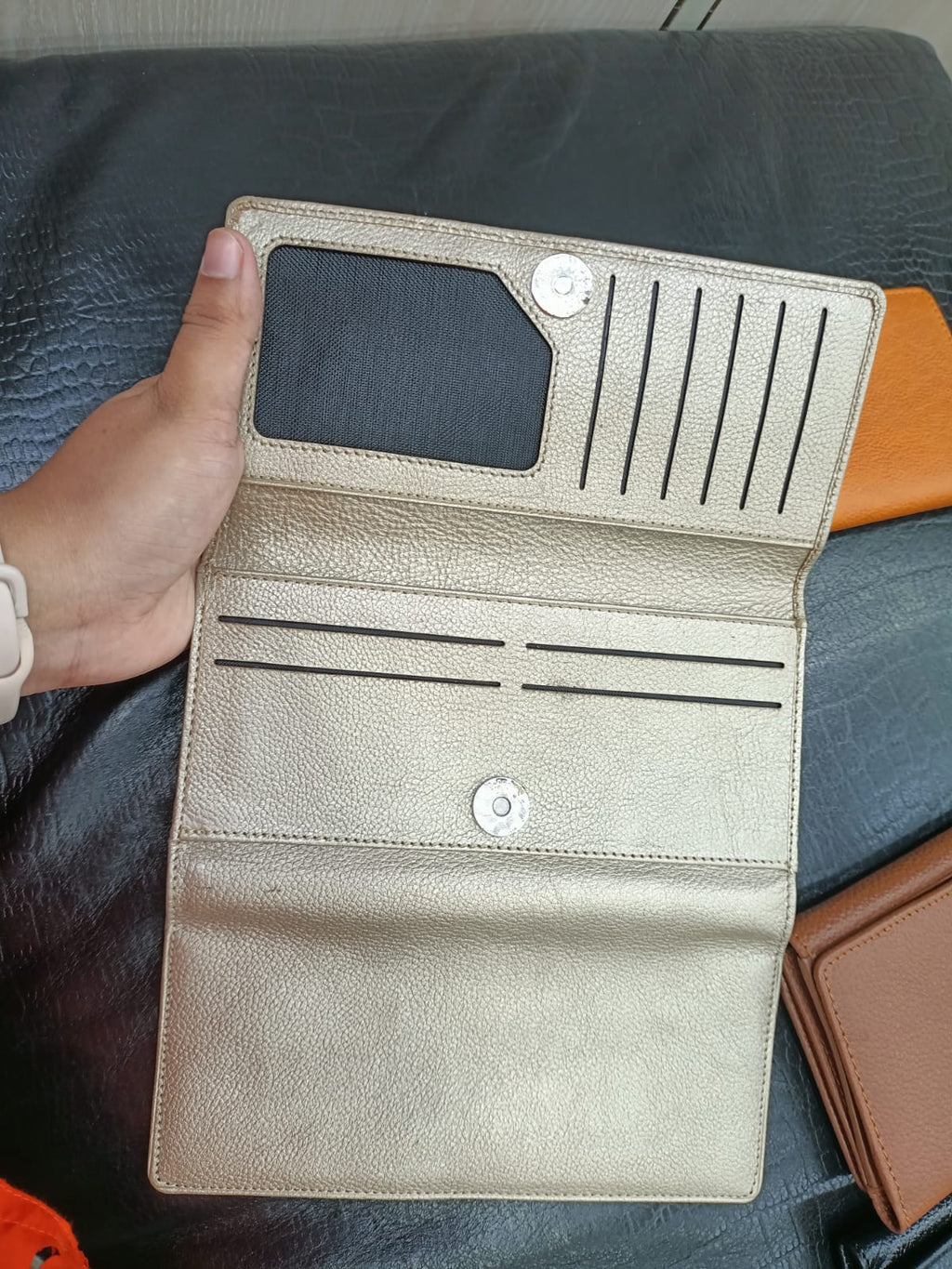 Silvia Signature Genuine Leather Ladies long Wallet